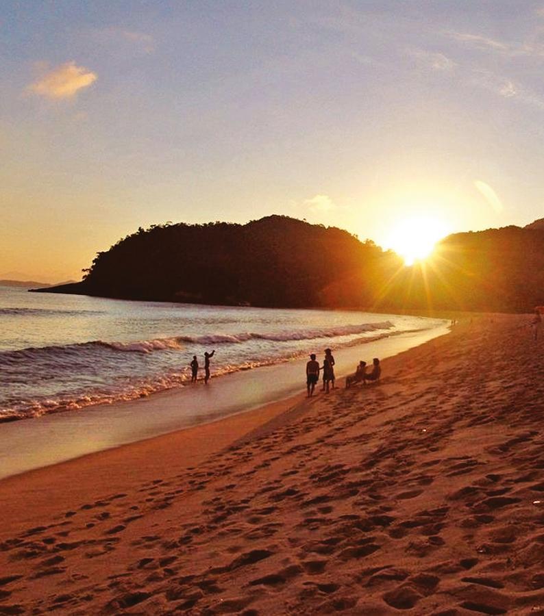 Beira Mar Hotel Ubatuba Bagian luar foto