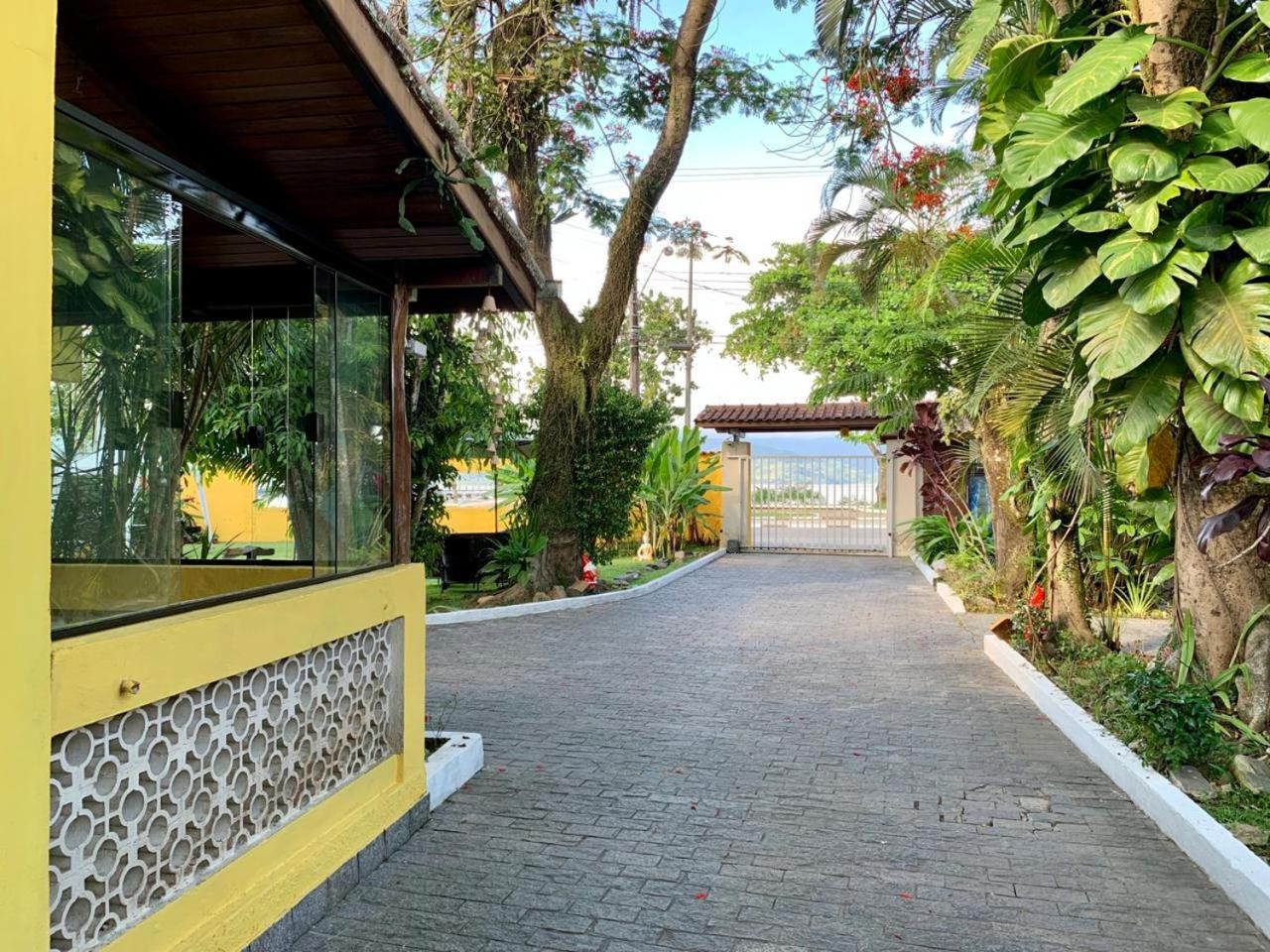 Beira Mar Hotel Ubatuba Bagian luar foto