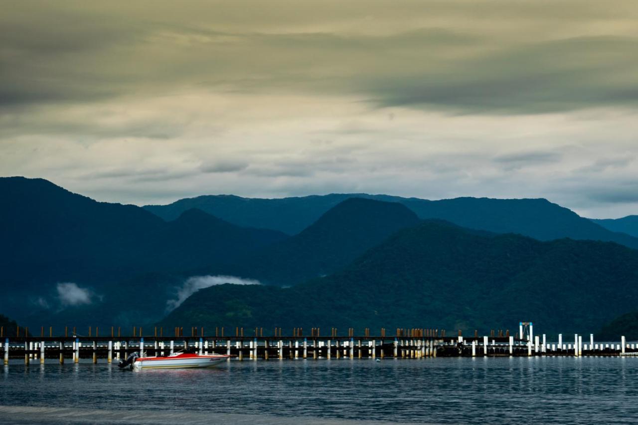 Beira Mar Hotel Ubatuba Bagian luar foto
